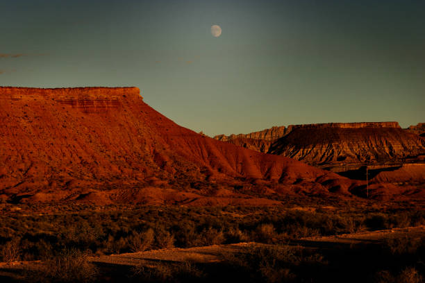 istock Moon Over Arizona Redrocks Mountains 92434595