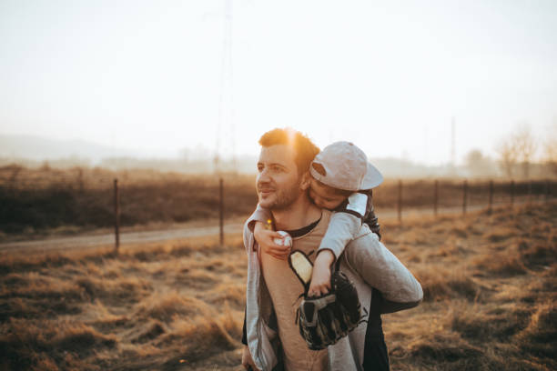 istock Holding my tired baseball player 924349274
