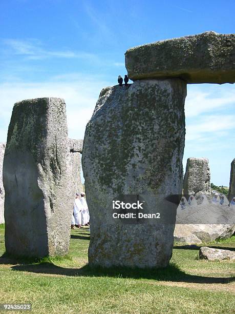 Stonehenge 04 - Fotografias de stock e mais imagens de AC - AC, Agoirento, Arcaico