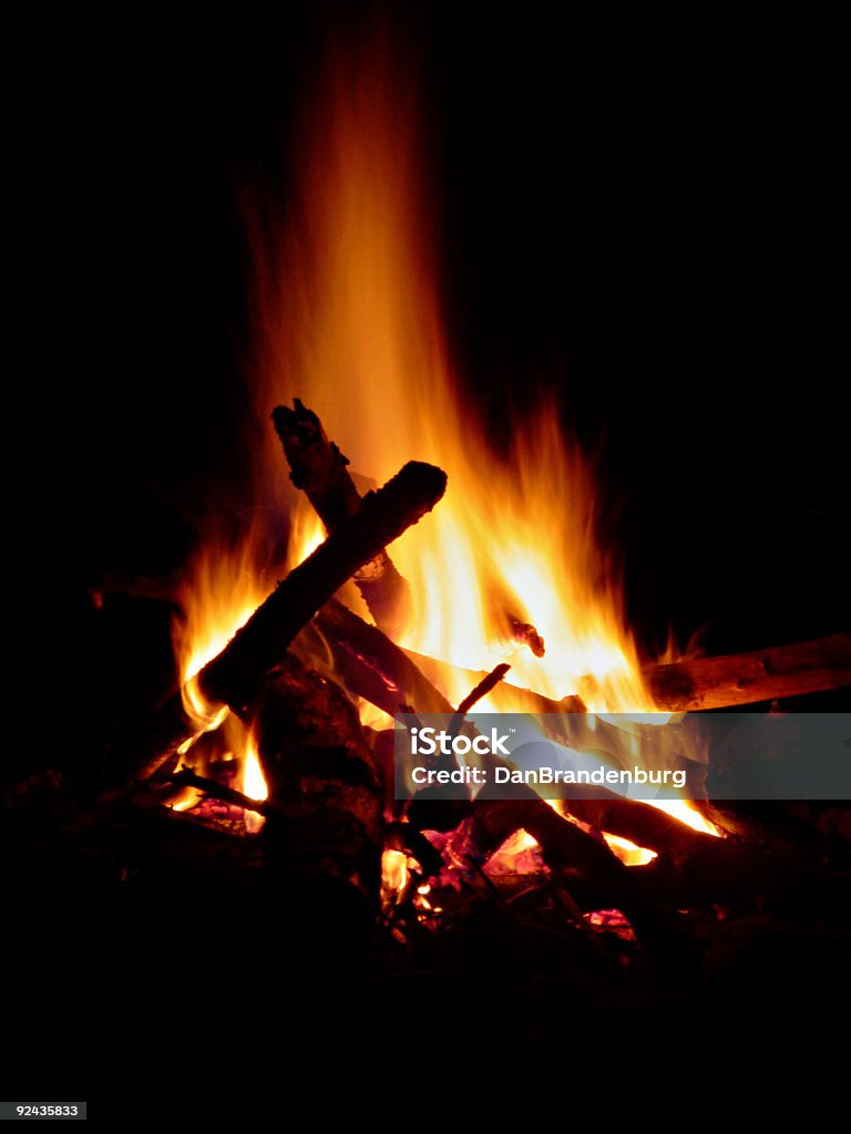 Lagerfeuer Brennen - Lizenzfrei Brennen Stock-Foto