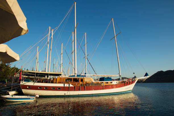 bozburun an der south west halbinsel der türkei - mugla province stock-fotos und bilder