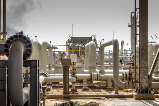istock Oil and Gas refinery 924369628