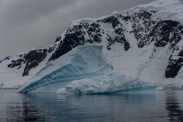 istock Iceberg in Antarctic sea 924375480