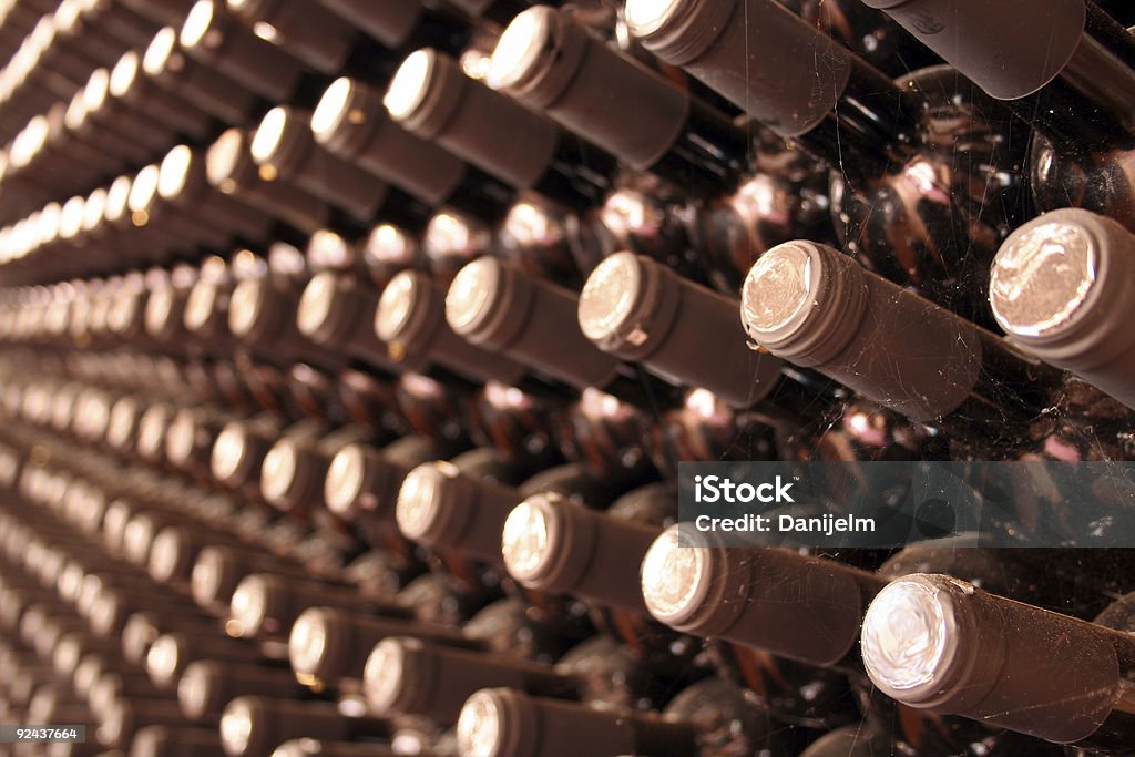 와인 cellar - 로열티 프리 0명 스톡 사진
