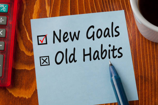 istock New Goals Old Habits Concept 924381676