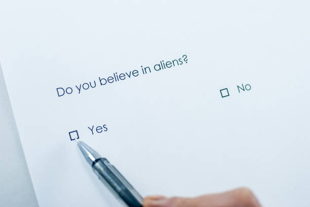 istock Do you believe in aliens? Yes 924386794
