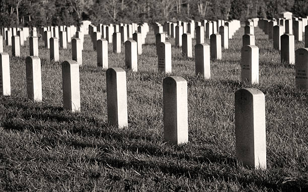 istock freedom tombstone memorial 92439695