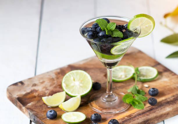 istock sweet blueberry lemonade 924437198