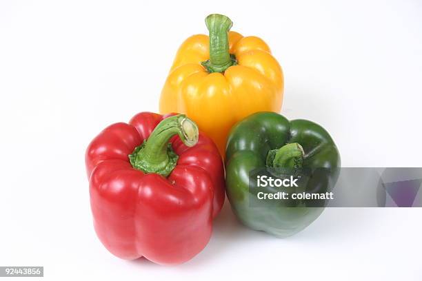 Três Peppers 2 - Fotografias de stock e mais imagens de Alimentação Saudável - Alimentação Saudável, Amarelo, CMYK