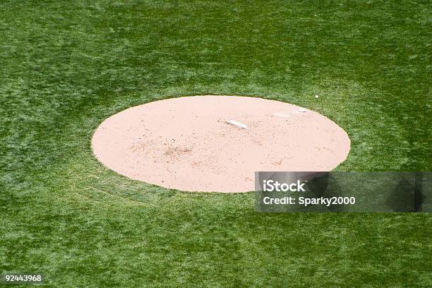 Brocche Mound - Fotografie stock e altre immagini di Ambientazione esterna - Ambientazione esterna, Attività del Fine-Settimana, Base