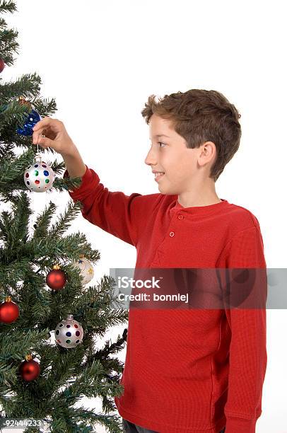 Foto de Oh Christmas Tree e mais fotos de stock de Adolescente - Adolescente, Decorar, Fundo Branco