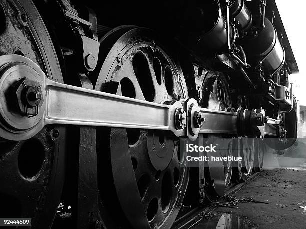 Foto de Passeio De Trem A Vapor De Carro e mais fotos de stock de Locomotiva a vapor - Locomotiva a vapor, Trem, Locomotiva