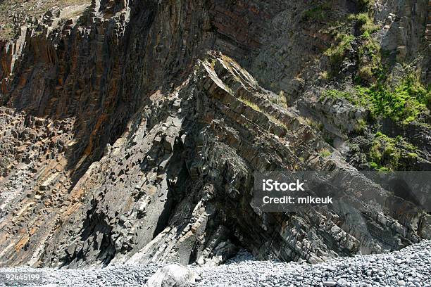 Geologia Piegare E Guasti - Fotografie stock e altre immagini di Ambientazione esterna - Ambientazione esterna, Arenaria - Roccia sedimentaria, Argillite