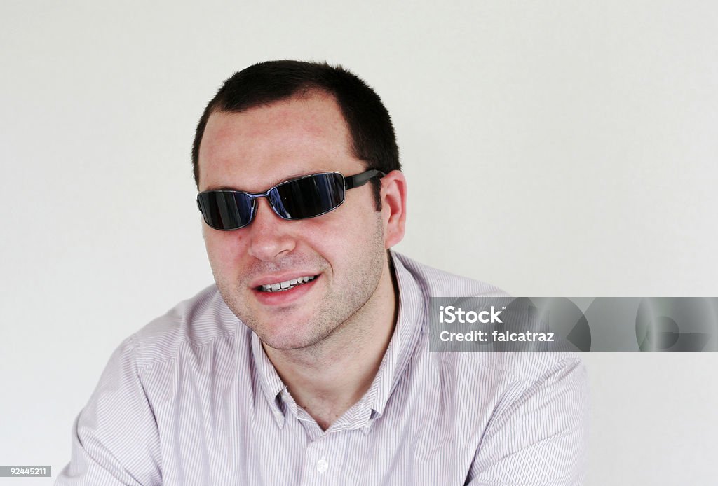 Sorridente cool guy - Foto de stock de Adulto royalty-free