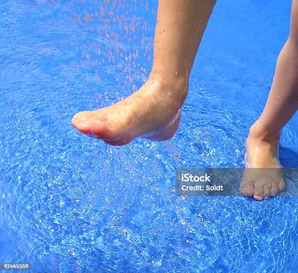 Wet Feet Stock Photo - Download Image Now - Bathtub, Blue, Camping