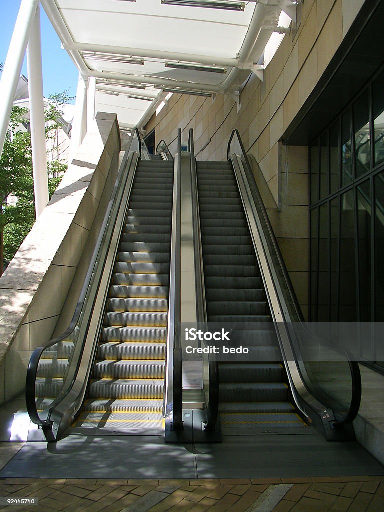 Escalier roulant - Photo de Affaires libre de droits