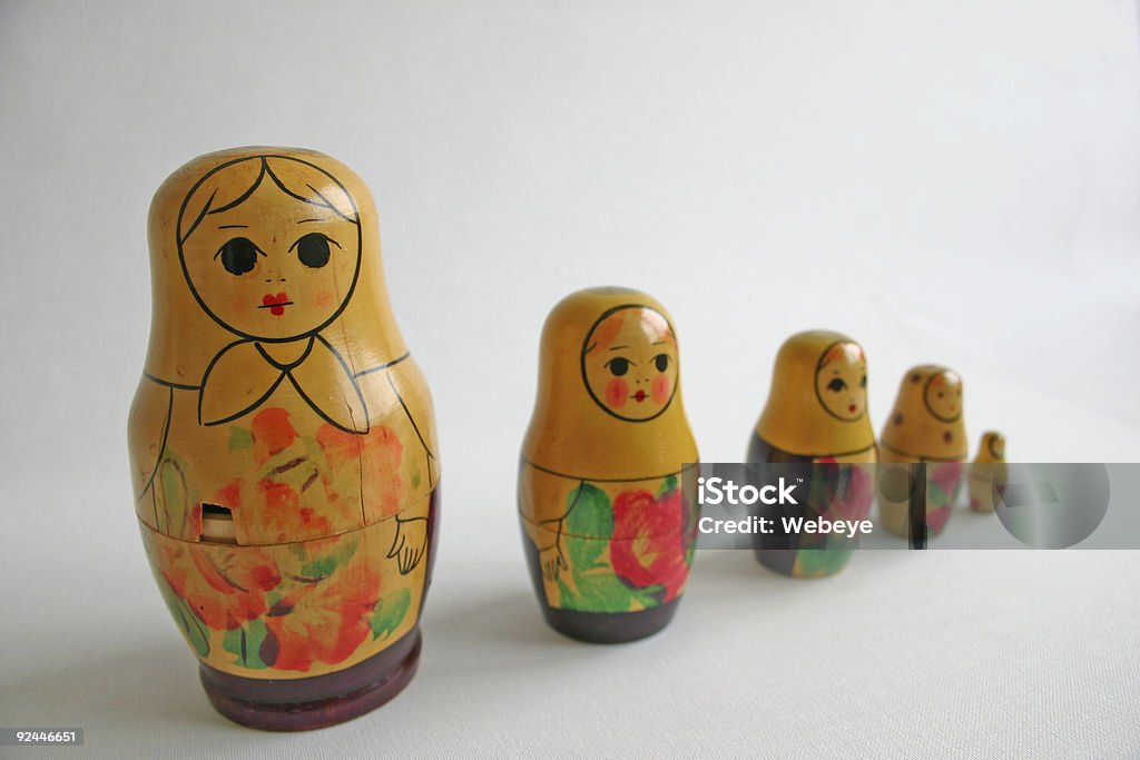 Bonecas Matrioshka - Foto de stock de Boneca royalty-free