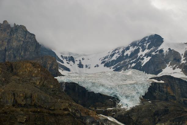 istock Retreating Glaciers Of Canada 924468216