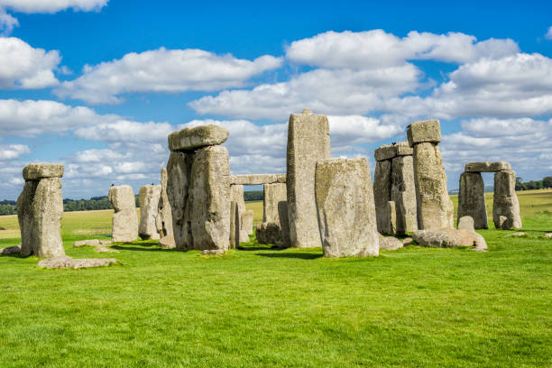 istock Stonehenge United Kingdom 924505480