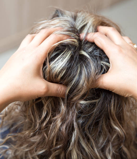 istock head massage in a beauty salon 924532764