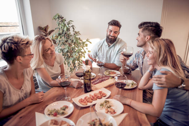istock Friends meeting 924533168