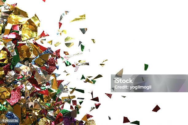 Confetti С Треугольными Чашечками — стоковые фотографии и другие картинки Блестящий - Блестящий, Блёстки, Боллард