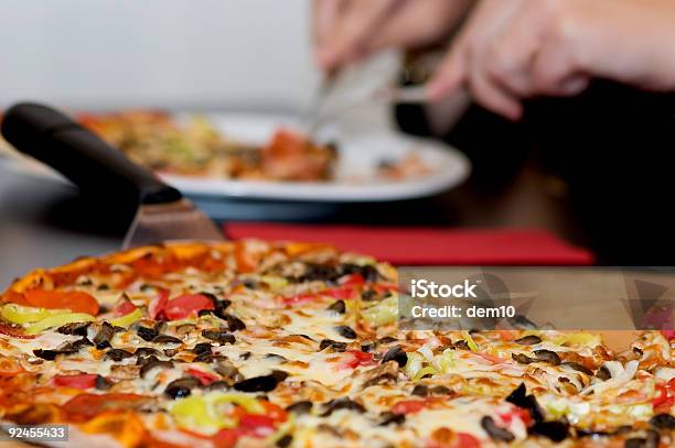 Foto de Pizza Series e mais fotos de stock de Alho - Alho, Almoço, Azeite