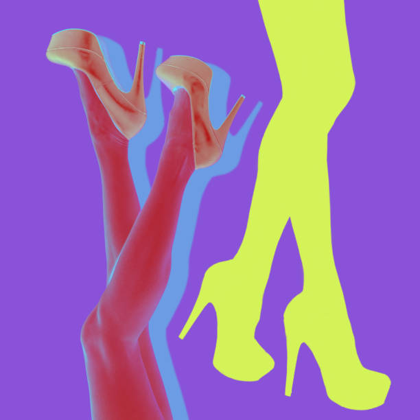 istock Sexy legs over purple 924555400