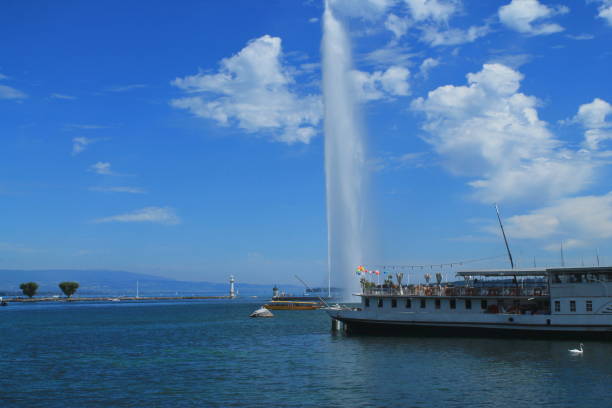 istock Geneva and Lake, Switzerland 924558752