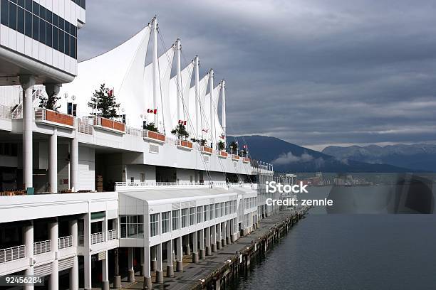 Vancouver Nave Da Crociera Dock - Fotografie stock e altre immagini di Canada Place - Canada Place, Nave da crociera, Canada