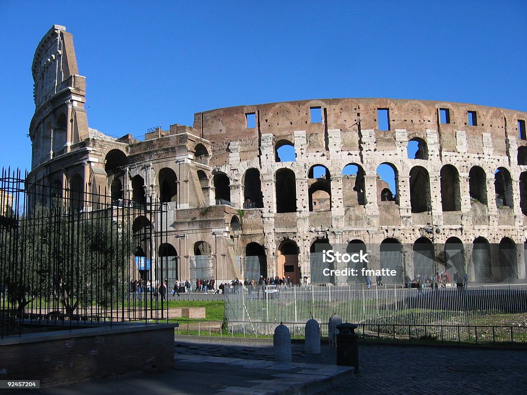 Coliseu - Foto de stock de Anfiteatro royalty-free