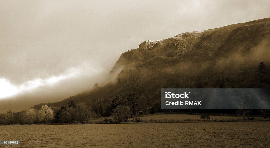 Озеро кромки - Стоковые фото Derwent Reservoir роялти-фри