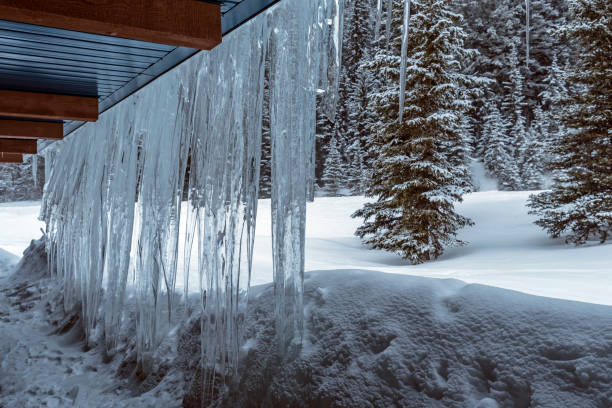 istock Icicles Hanging from the Eaves of a Building in Yoho 924621498