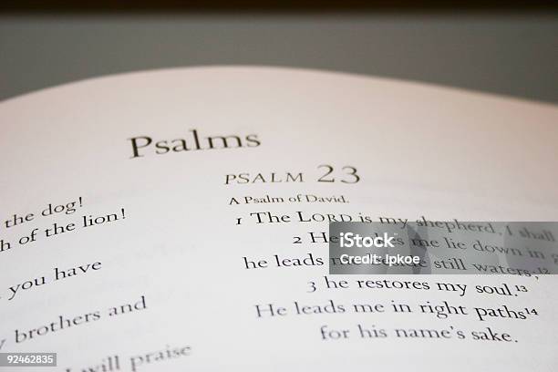 Foto de Psalm 23 e mais fotos de stock de Salmos - Salmos, 20-24 Anos, Bíblia