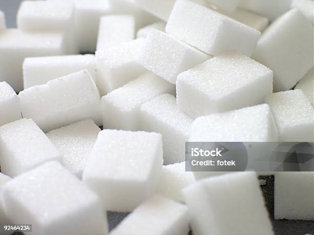 Azúcar Grumos Foto de stock y más banco de imágenes de Alimento - Alimento, Azúcar, Blanco - Color