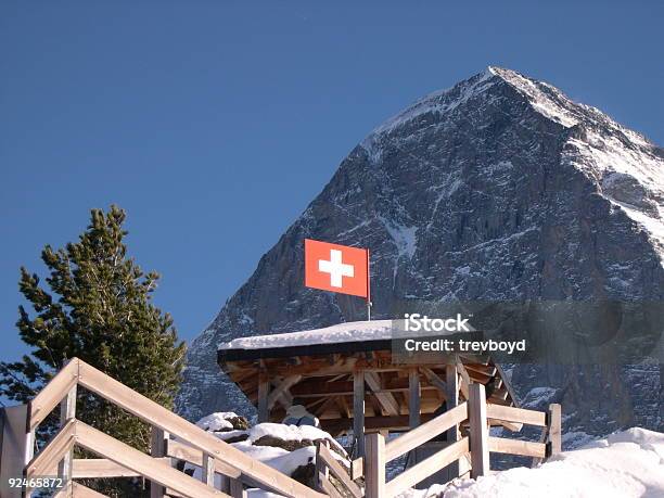 Photo libre de droit de Le Mont Eiger banque d'images et plus d'images libres de droit de Alpes européennes - Alpes européennes, Alpes suisses, Alpinisme