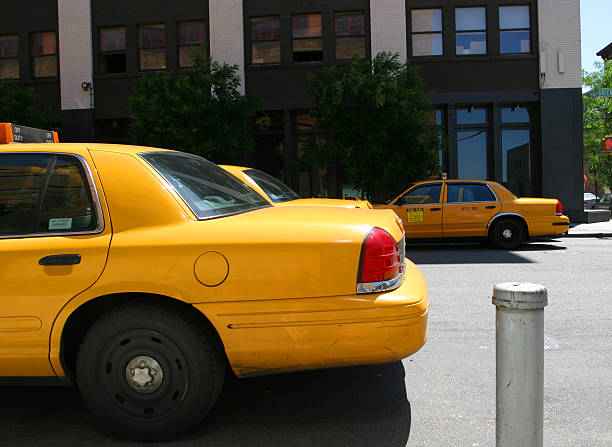 istock NYtaxi02 92465925