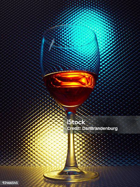 Kieliszek Wina - zdjęcia stockowe i więcej obrazów Szampan - Szampan, Whisky, Wino