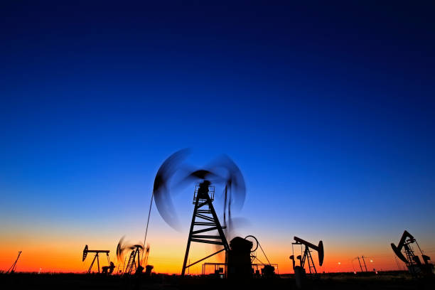 istock The oil pump, industrial equipment 924677204