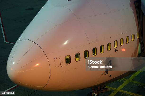 鼻のボーイング 747 機 - イルミネーションのストックフォトや画像を多数ご用意 - イルミネーション, カラー画像, コックピット