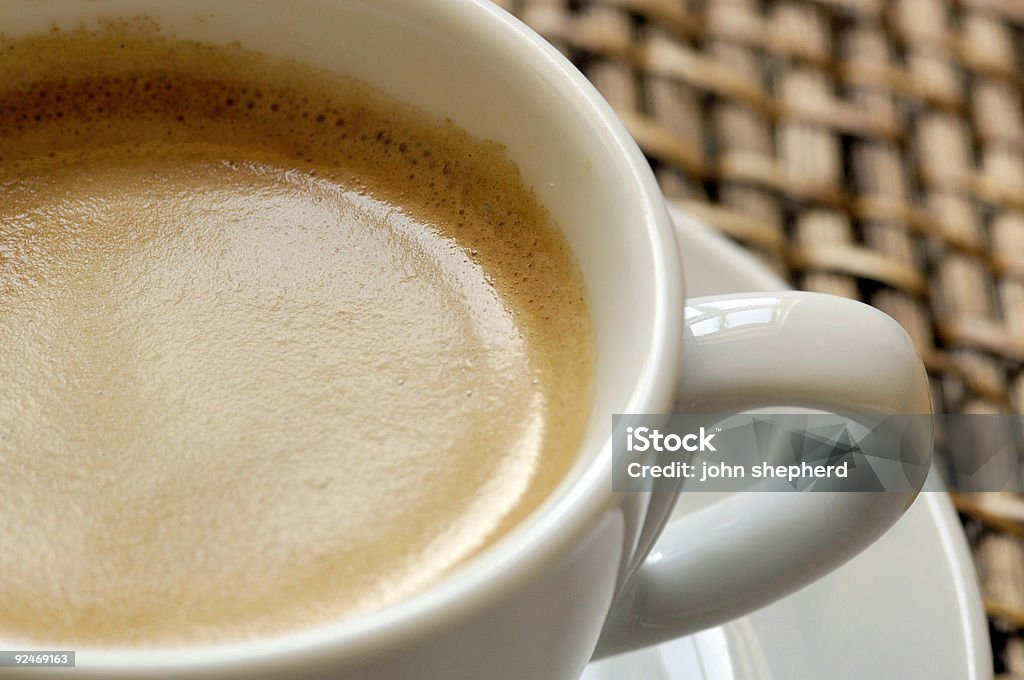 fresh caffè espresso con caramello strato - Foto stock royalty-free di Caffè - Bevanda