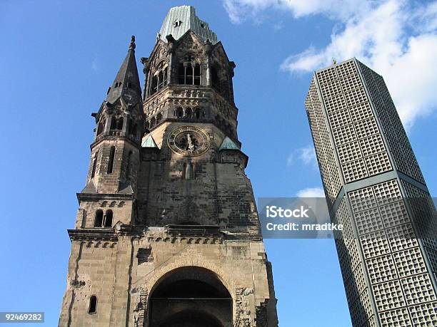 Igreja Memorial Do Imperador Guilherme - Fotografias de stock e mais imagens de Antigo - Antigo, Berlim, Berlim Ocidental