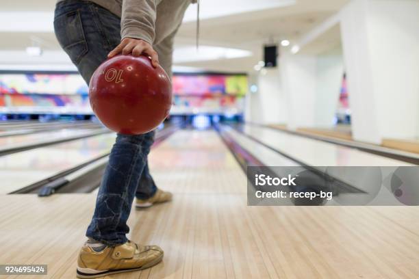 Man About To Throw Bowling Ball Stock Photo - Download Image Now - Ten Pin Bowling, Bowling Alley, Men