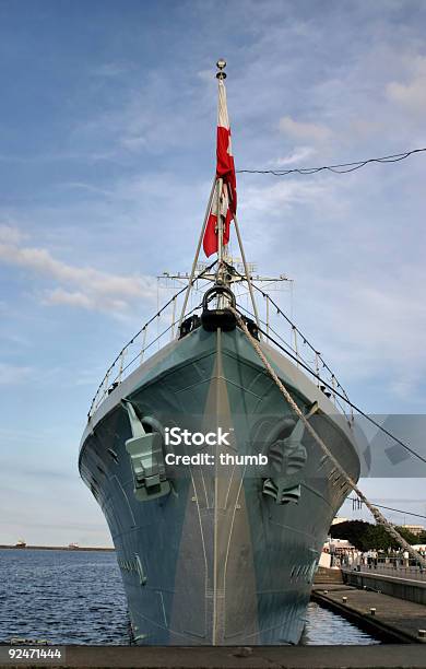 Arco De Um Velho Navio De Batalha - Fotografias de stock e mais imagens de Bandeira da Polónia - Bandeira da Polónia, Contratorpedeiro, Laço - Nó