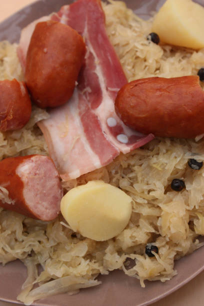 istock Alsatian sauerkraut 924714804