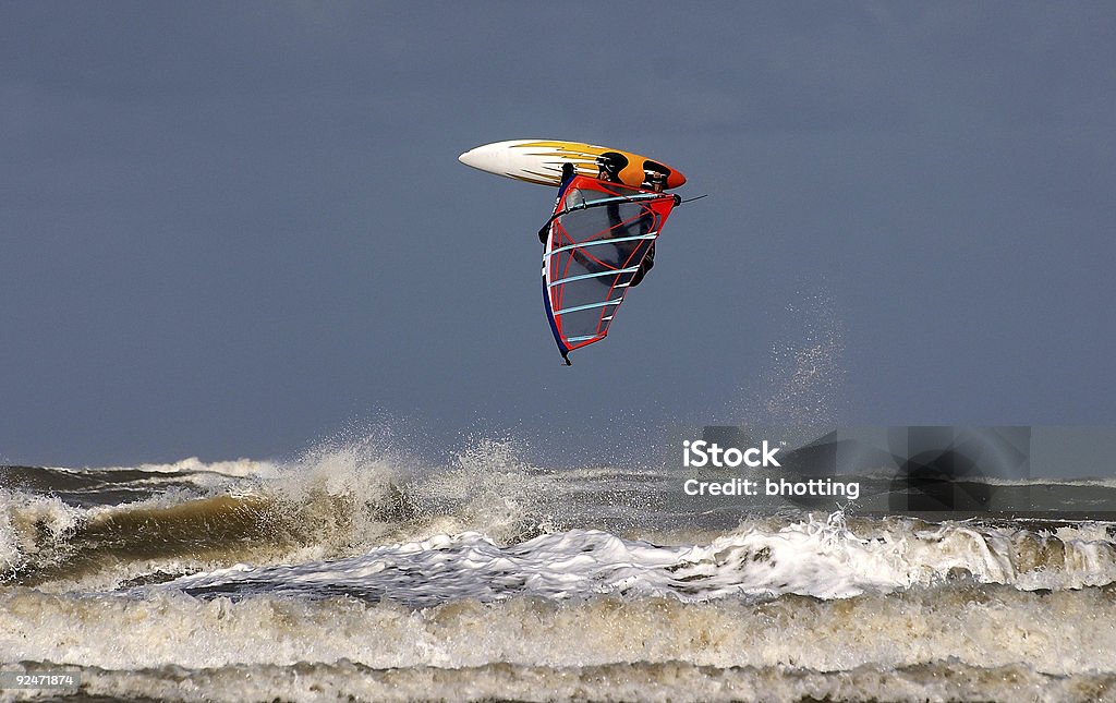 Salto de Surf - Foto de stock de Agua libre de derechos