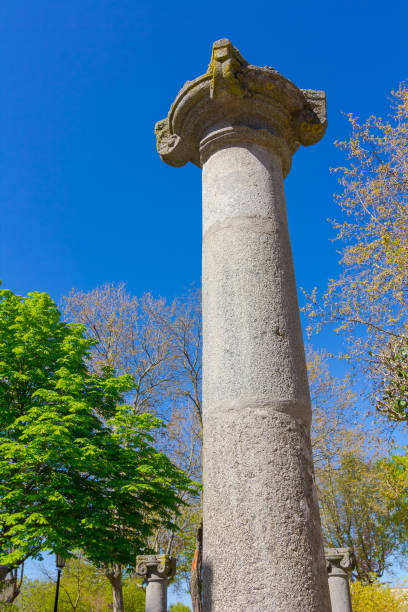 istock Columns surrounding the Cathedral of Zamora, Spain 924737030