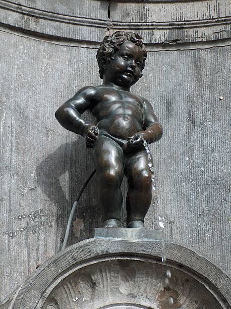 istock manneken pis brussels bruxelles belgium 92475110