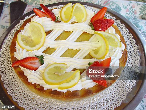 케이크 레몬색 및 스트로우베리 0명에 대한 스톡 사진 및 기타 이미지 - 0명, 과일, 달콤한 음식