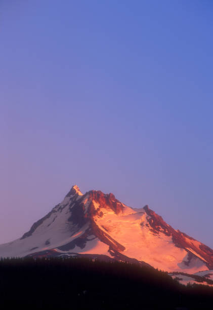 berg-08 - mountain mountain peak oregon on top of stock-fotos und bilder